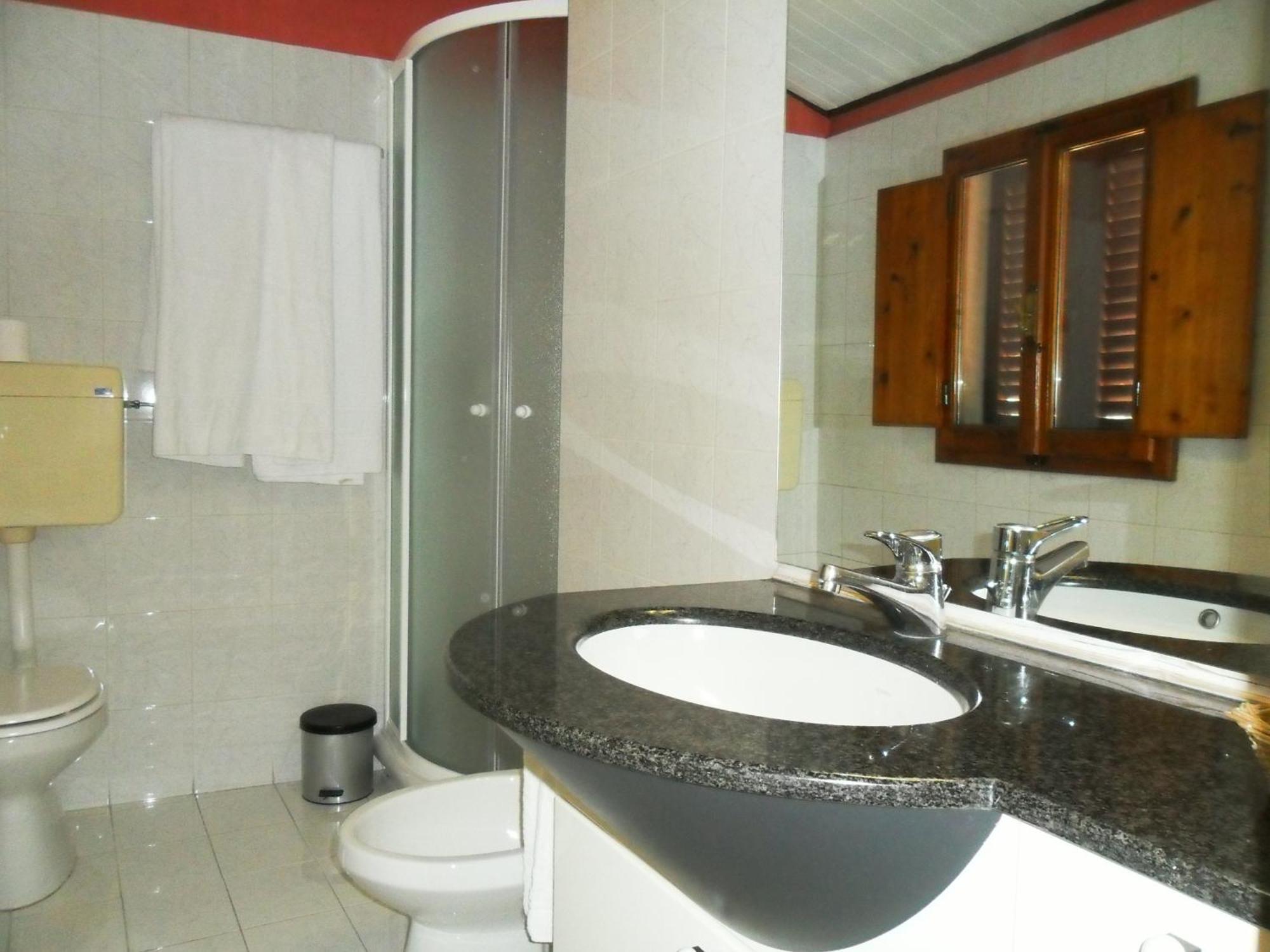 Hotel Borgo Antico Биббьена Экстерьер фото