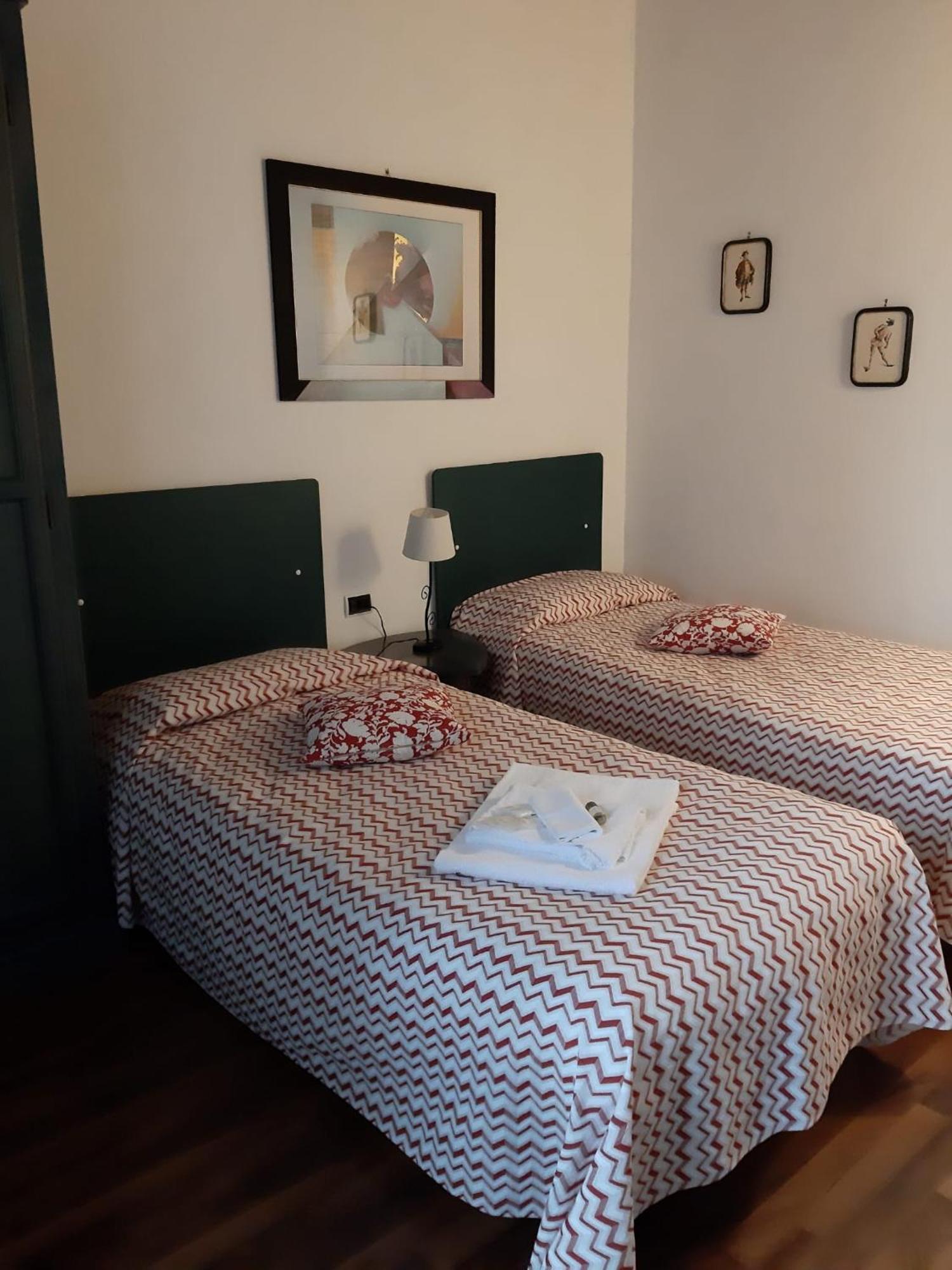 Hotel Borgo Antico Биббьена Экстерьер фото
